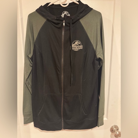 Tops - Jurassic World Hoodie